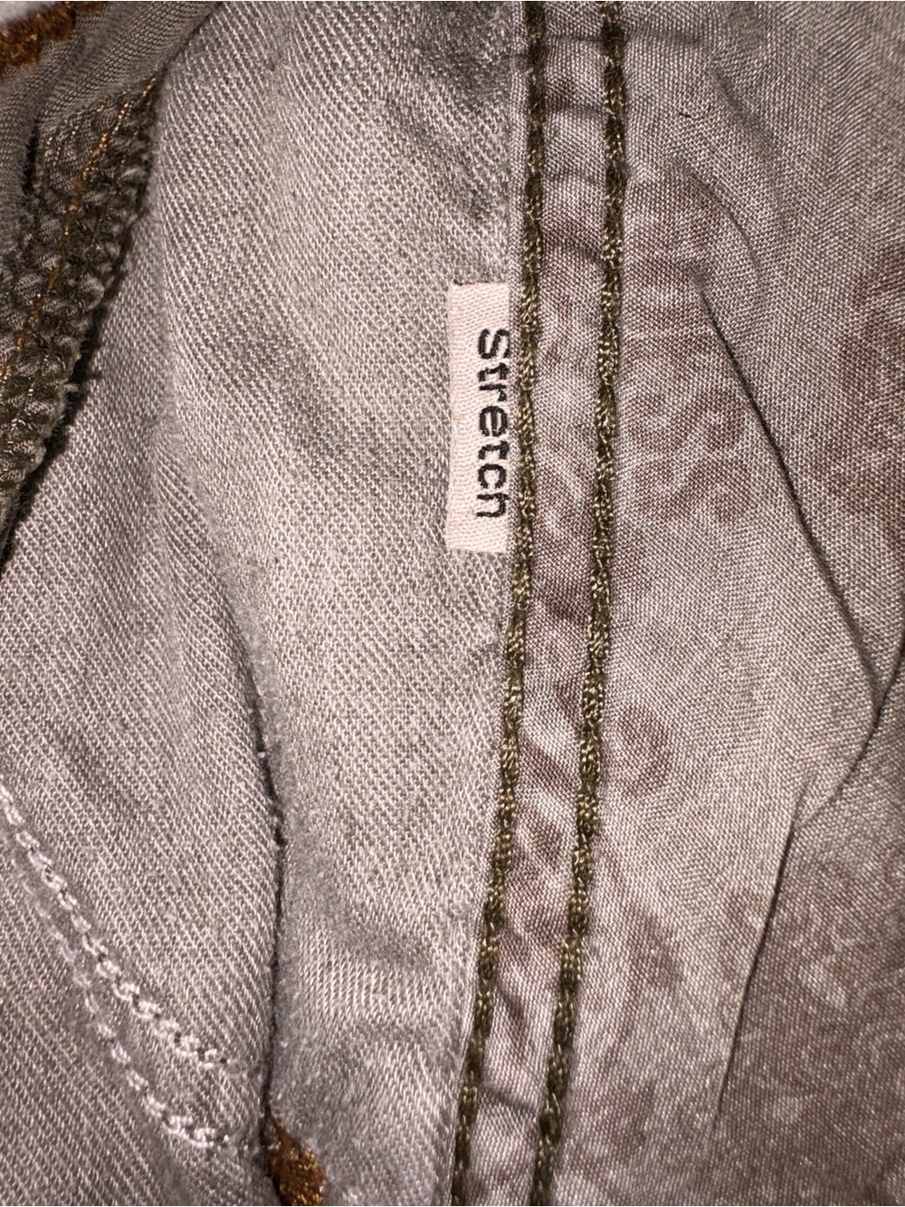 Guess Jeans Utility Cargo Mini Skirt Olive Green Belted Y2K 2005 Size 25 - Picture 8 of 9